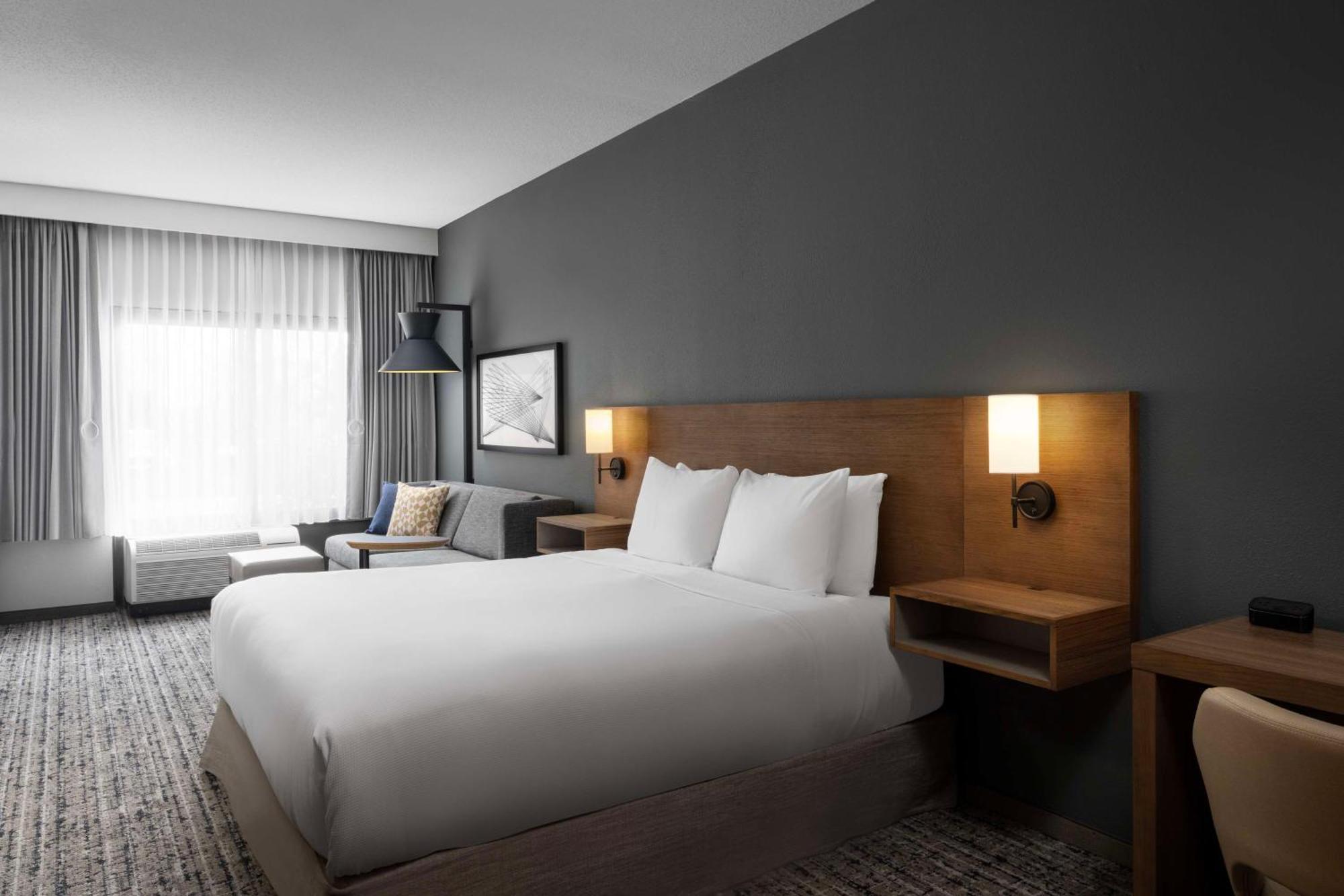 Hyatt Place San Antonio Riverwalk Exterior photo